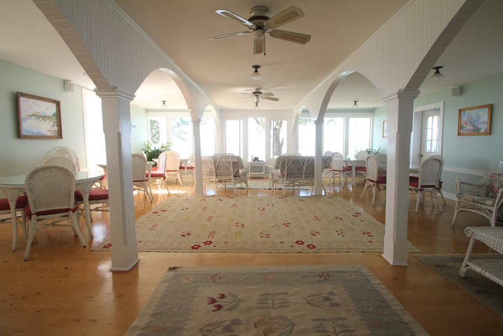 Wades Point Inn On The Bay McDaniel 외부 사진